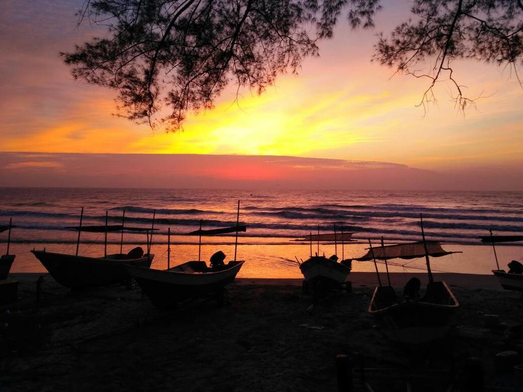 Damai Homestay Pantai Pelindung Kuantan Kültér fotó